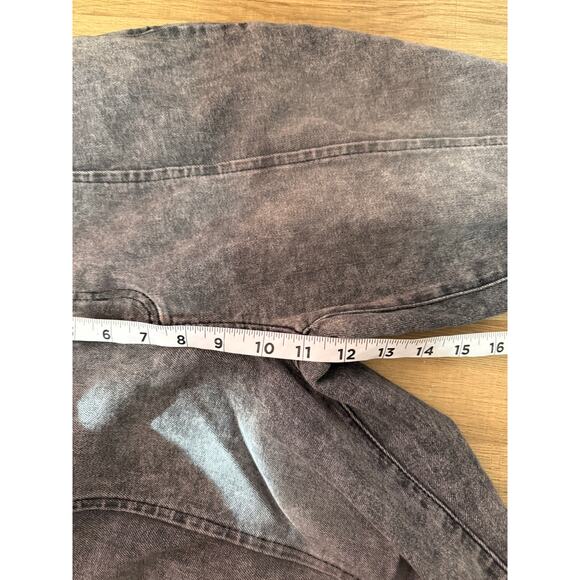 Time and Tru High Rise Gray Acid Wash Flare Jeans Size 14 - Picture 4 of 6